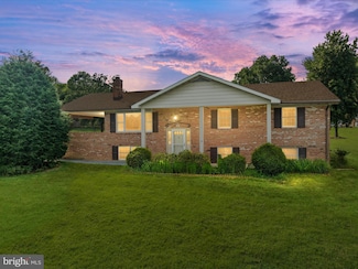 412 Henry Dr, Woodstock, VA 22664