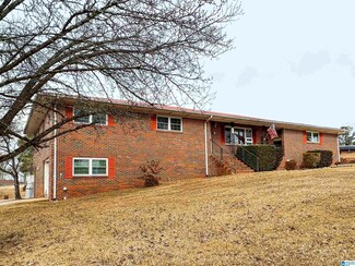131 Arrowhead Trail, Anniston, AL 36206