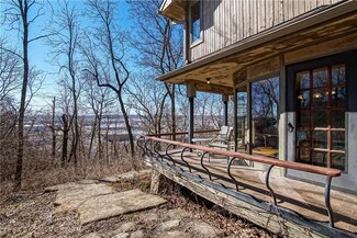 5700 NW Platte Dr, Riverside, MO 64150