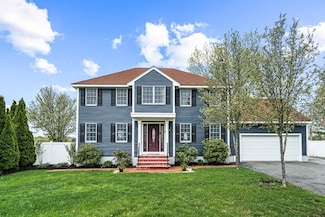 14 Kayla Dr, Saugus, MA 01906