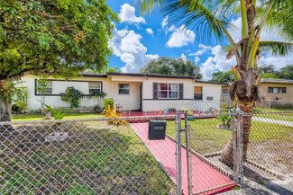 1910 NW 184th St, Miami Gardens, FL 33056
