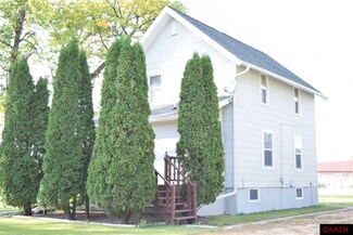 221 4th Ave SE, Winnebago, MN 56098