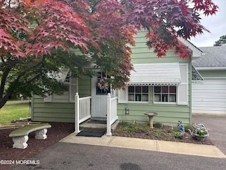 6 Flintlock Ln Unit D, Manchester Township, NJ 08759