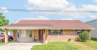 756 Saint Philip St, Raceland, LA 70394