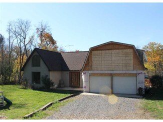 1329 Shenango Rd, Darlington, PA 16115