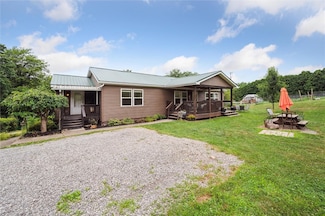 258 Johns Rd, Kittanning, PA 16201