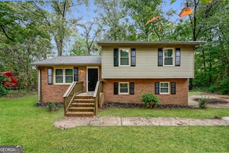 40 Derby Country Dr, Ellenwood, GA 30294