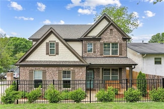 461 Silver St NE, Buford, GA 30518