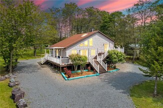 5145 Beach Side Dr, Coolbaugh Township, PA 18466