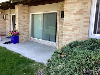 366 Elton Hills Dr NW Unit 12, Rochester, MN 55901
