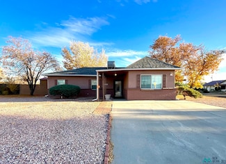 3423 Chee Dodge Blvd, Gallup, NM 87301