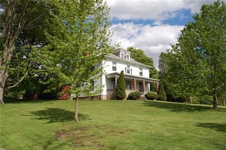 1336 Water St, Alverton, PA 15612