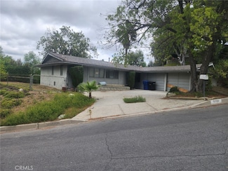 5703 Mcdonie Ave, Woodland Hills, CA 91367