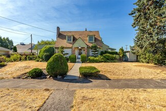 914 W 2nd St, Centralia, WA 98531