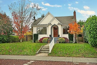 4041 42nd Ave SW, Seattle, WA 98116