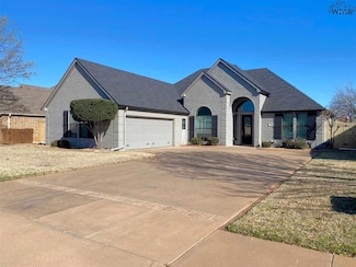 1716 Rockridge Dr, Wichita Falls, TX 76310