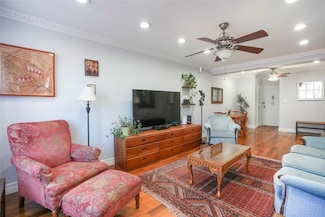 2736 Independence Ave Unit 6A, Bronx, NY 10463