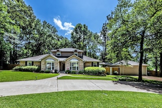 1430 River Oaks Dr, Huntsville, TX 77340