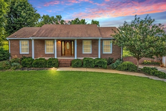 581 Ben Annie Rd, Gretna, VA 24557