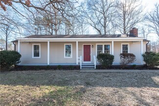 525 Briarwood Cir, Hopewell, VA 23860