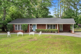 1452 Jasmine Ln, Holly Hill, SC 29059