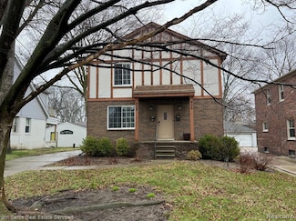 906 Neff Rd, Grosse Pointe Park, MI 48230