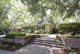 22 Rittenhouse Ave, Atherton, CA 94027