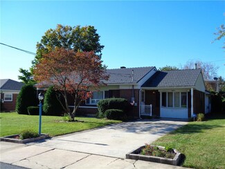 18 S 7th St, Coplay, PA 18037
