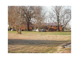 18882 E 578 Rd, Colcord, OK 74338