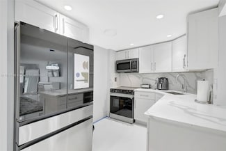 3015 N Ocean Blvd Unit 4K, Fort Lauderdale, FL 33308