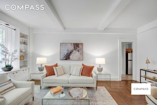 124 E 84th St Unit 1D, New York, NY 10028