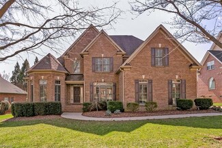 2416 Wildcrest Ct, High Point, NC 27265