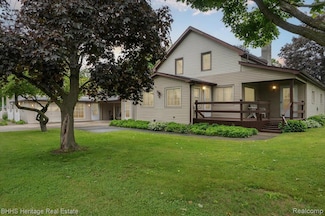301 N Church St, Byron, MI 48418