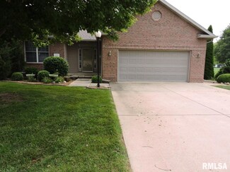 2808 Addison Ct Unit 5, Pekin, IL 61554