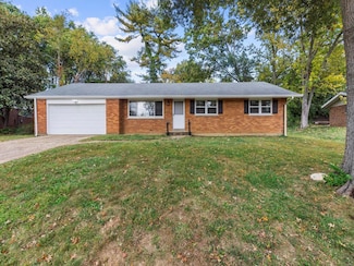 7 Media Ct, Saint Louis, MO 63146