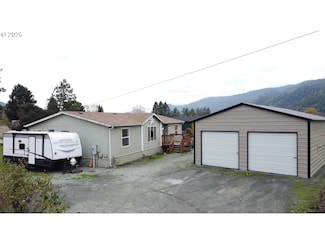 188 Norton Ln, Myrtle Creek, OR 97457