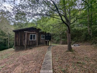 34215 Mount Hope Ridge Rd, Graysville, OH 45734