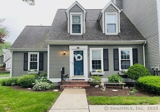 245 Georgetown Dr, Glastonbury, CT 06033