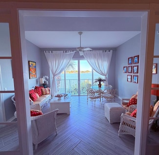 3 Harbour Isle Dr E Unit 204, Fort Pierce, FL 34949