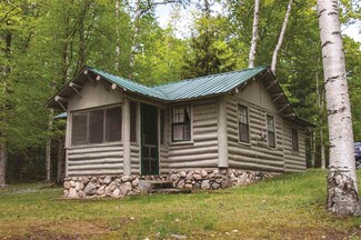 16049 Wiggins Ln, Carp Lake, MI 49718