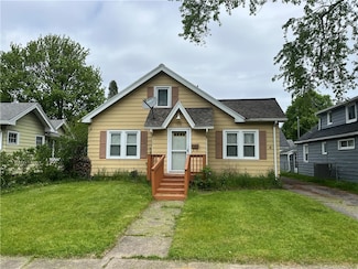 178 Wildwood Dr, Rochester, NY 14616