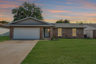 618 Shadyglen Dr, Allen, TX 75002