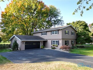 433 Canal Ct, Waterville, OH 43566