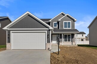 3808 Slate Dr, Champaign, IL 61822