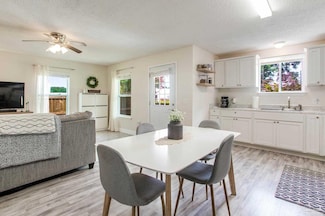 3917 W Mallory St, Pensacola, FL 32505