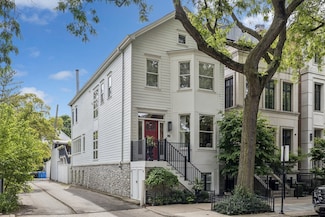 1847 N Mohawk St, Chicago, IL 60614