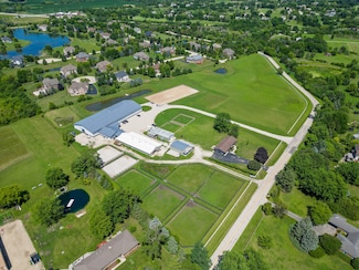 27802 N Owens Rd, Mundelein, IL 60060