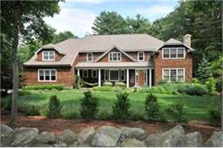 92 Pine St, Dover, MA 02030