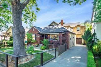 4509 D St, Sacramento, CA 95819
