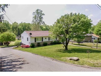 19 Melinda St, Hopwood, PA 15445
